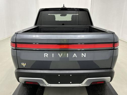 El Cap Granite 2023 Rivian R1T Adventure Quad Motor Large Pack