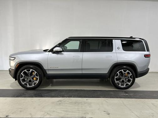 2023 Rivian R1S Launch Edition