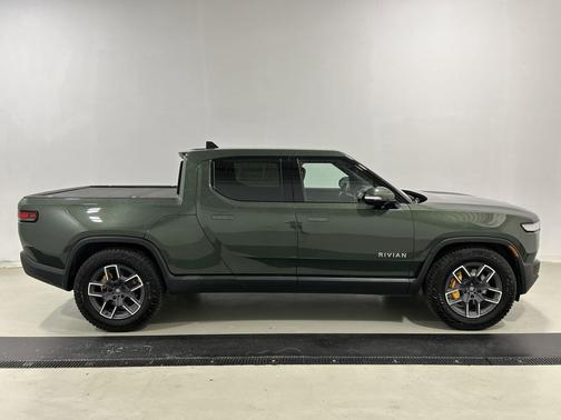 2023 Rivian R1T Adventure Quad Motor Large Pack