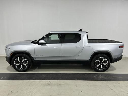 LA Silver 2024 Rivian R1T Adventure Package
