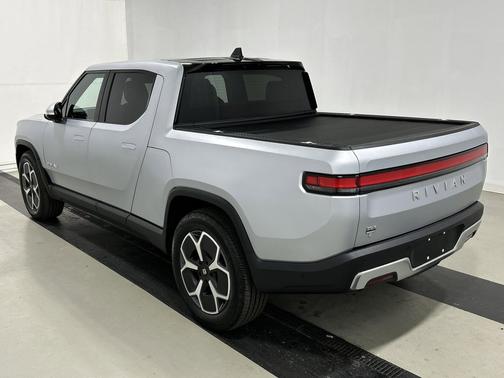 LA Silver 2024 Rivian R1T Adventure Package