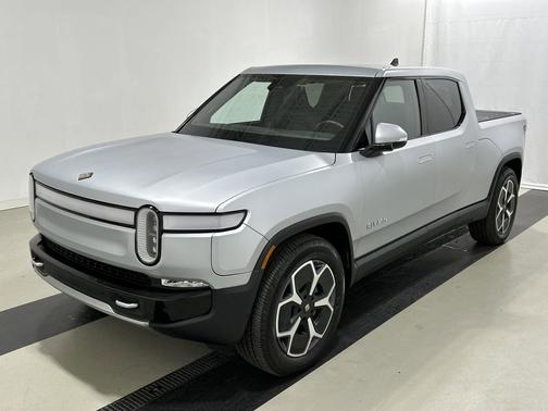 LA Silver 2024 Rivian R1T Adventure Package