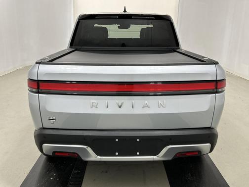 2023 Rivian R1T Adventure Package