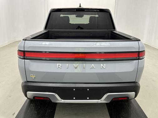 2022 Rivian R1T Adventure