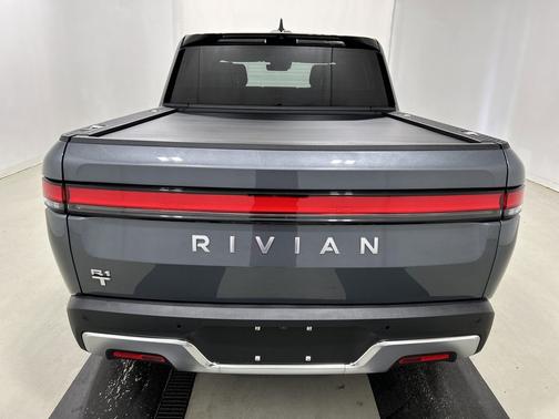 El Cap Granite 2024 Rivian R1T Adventure Package