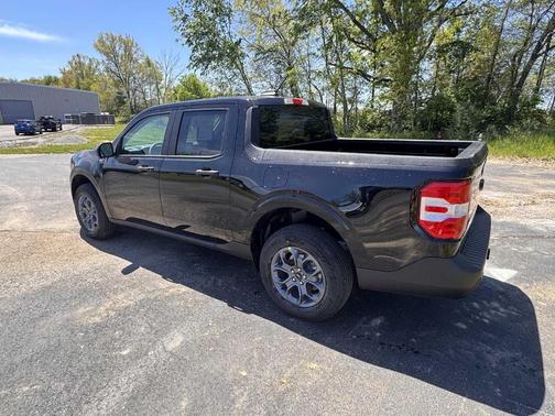 Shadow Black 2026 Ford Maverick XLT