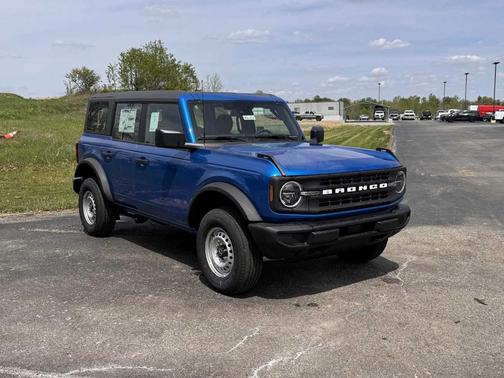 Velocity Blue Metallic 2026 Ford Bronco Base