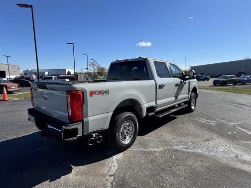 Avalanche 2026 Ford F-250 XL