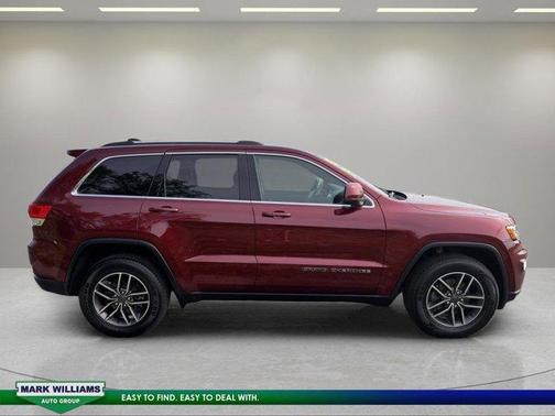 Velvet Red Pearlcoat 2019 Jeep Grand Cherokee Laredo E