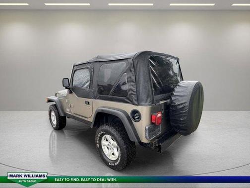 Light Khaki Clearcoat Metallic / Dark Khaki 2006 Jeep Wrangler SE