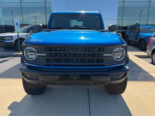 Velocity Blue 2026 Ford Bronco Base