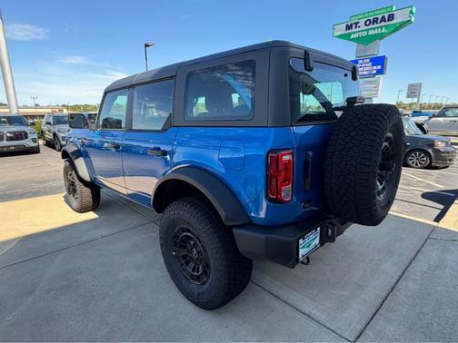 Velocity Blue 2026 Ford Bronco Base