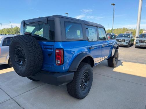 Velocity Blue 2026 Ford Bronco Base
