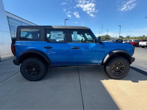 Velocity Blue 2026 Ford Bronco Base