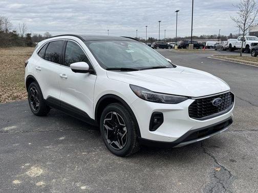 2026 Ford Escape Platinum