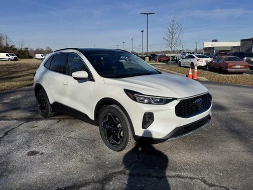 2026 Ford Escape Platinum