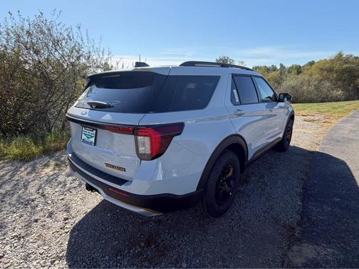 Avalanche Gray 2027 Ford Explorer TREMOR