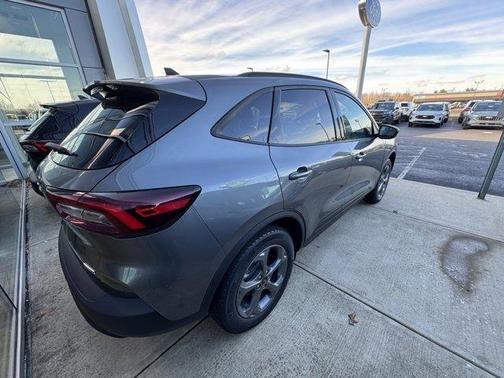 2026 Ford Escape ST-Line Select