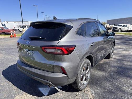 Carbonized Gray Metallic 2026 Ford Escape ST-Line Select