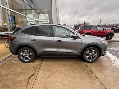 2026 Ford Escape ST-Line Select