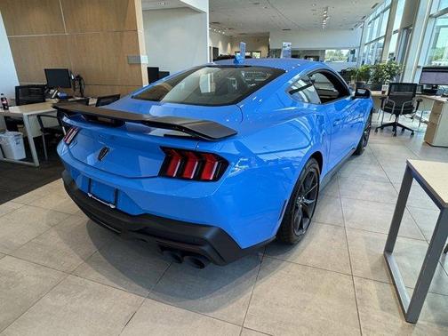 2025 Ford Mustang Dark Horse