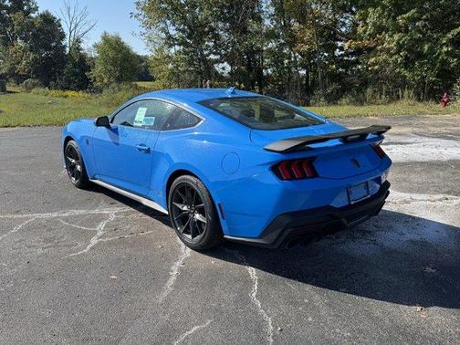 2025 Ford Mustang Dark Horse