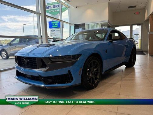 2025 Ford Mustang Dark Horse