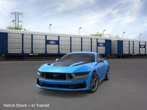 2025 Ford Mustang Dark Horse