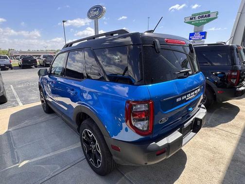 Velocity Blue Metallic 2025 Ford Bronco Sport Outer Banks