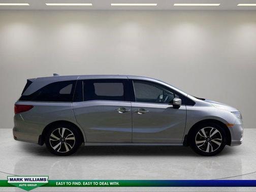 Lunar Silver Metallic 2020 Honda Odyssey Elite