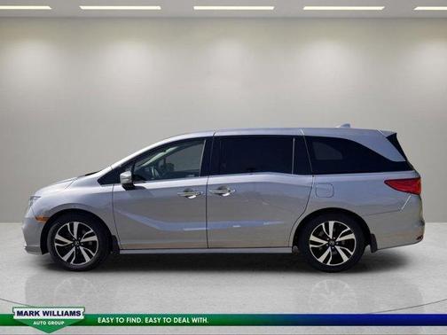 Lunar Silver Metallic 2020 Honda Odyssey Elite