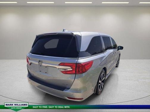 Lunar Silver Metallic 2020 Honda Odyssey Elite