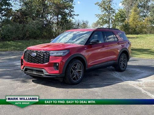 2025 Ford Explorer ST-Line