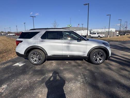 2026 Ford Explorer 