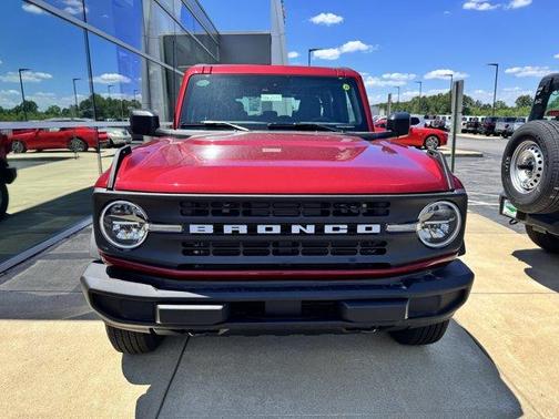 Ruby Red Metallic Tinted Clearcoat 2026 Ford Bronco Base