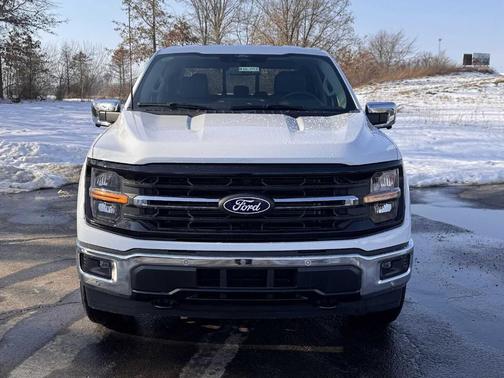 Oxford White 2026 Ford F-150 XLT