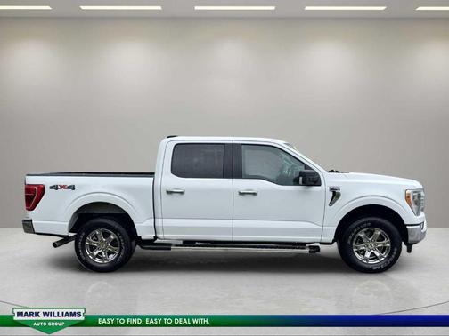 Oxford White 2023 Ford F-150 XLT