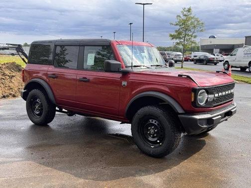 Ruby Red Metallic Tinted Clearcoat 2026 Ford Bronco Big Bend