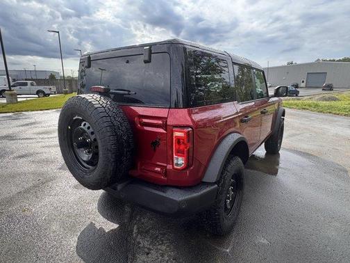 Ruby Red Metallic Tinted Clearcoat 2026 Ford Bronco Big Bend