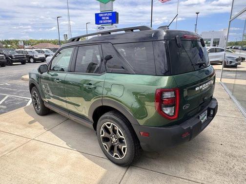 Eruption Green Metallic 2025 Ford Bronco Sport Outer Banks