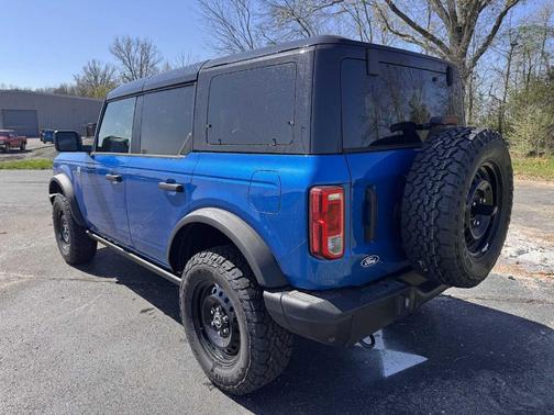 Velocity Blue Metallic 2026 Ford Bronco Big Bend