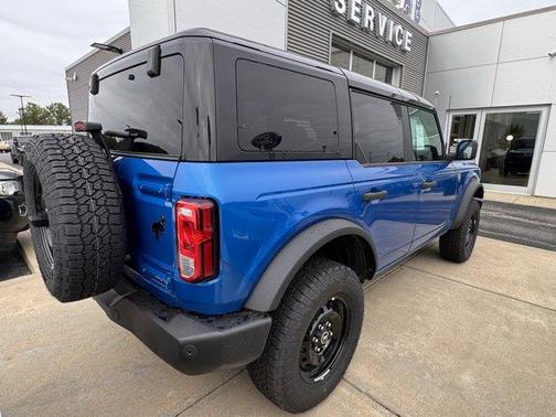 Velocity Blue Metallic 2026 Ford Bronco Big Bend
