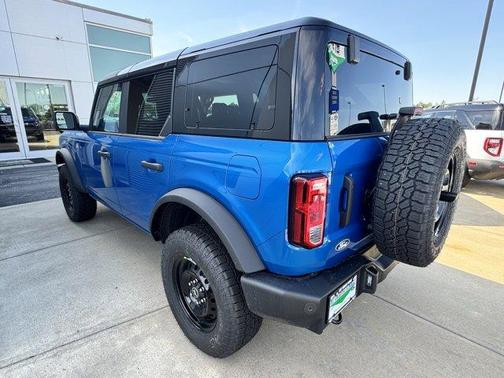 Velocity Blue Metallic 2026 Ford Bronco Big Bend