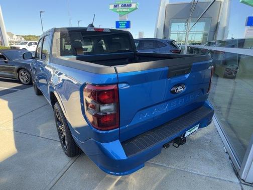 2025 Ford Maverick Lobo Standard