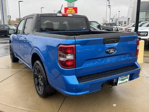 2025 Ford Maverick Lobo Standard