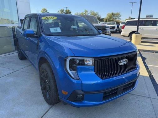 2025 Ford Maverick Lobo Standard