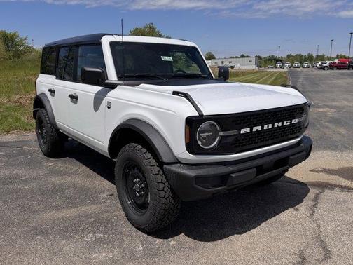 Oxford White 2026 Ford Bronco Big Bend