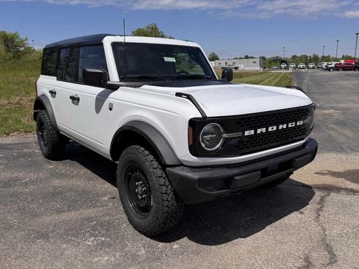 Oxford White 2026 Ford Bronco Big Bend