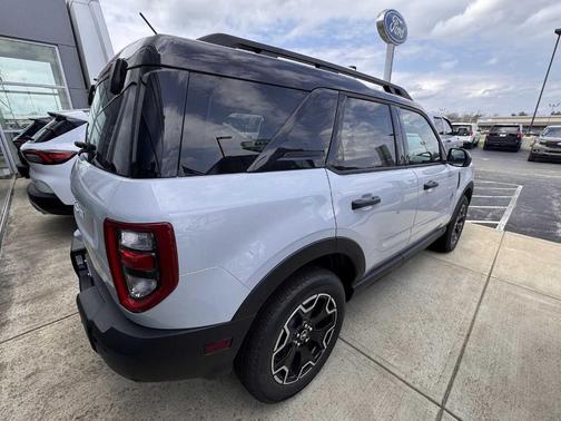 Space White Metallic 2026 Ford Bronco Sport Outer Banks