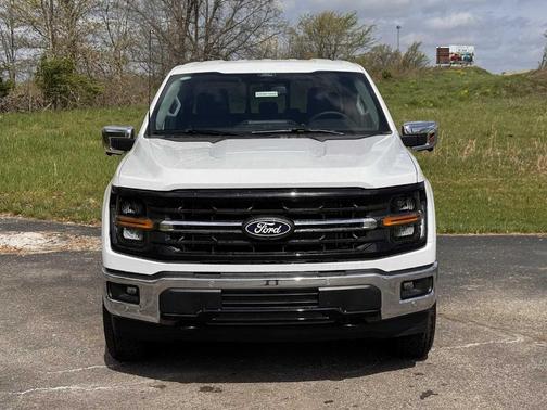Oxford White 2026 Ford F-150 XLT